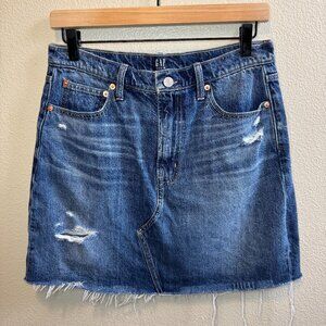 GAP Denim Mini Skirt Size 8-29 Tall Distressed Raw Hem